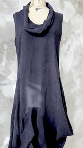 Tuscany Tunic - Black Linen
