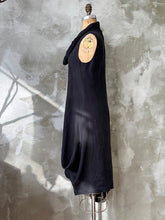 Load image into Gallery viewer, Tuscany Tunic - Black Linen