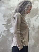 Load image into Gallery viewer, Twisted Top - Linen